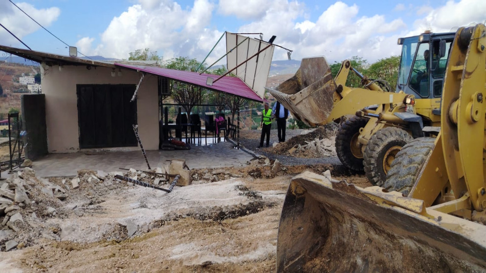 حملة لإزالة "الأكشاك" والبسطات المخالفة في جرش.