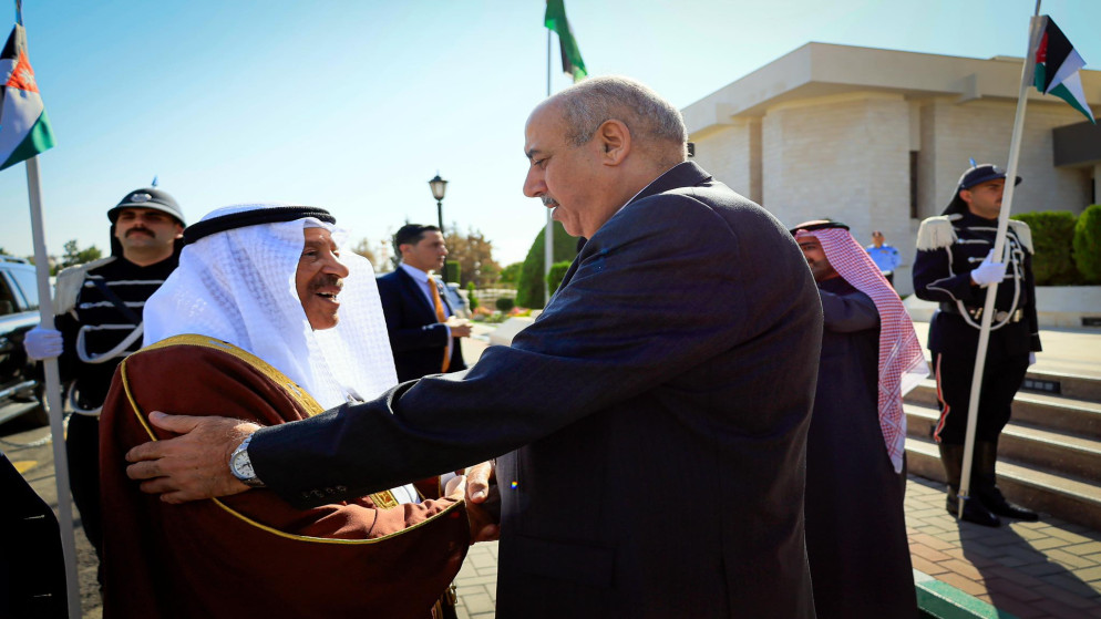 رئيس مجلس النواب مازن القاضي، يستقبل رئيس مجلس الشورى البحريني علي بن صالح الصالح. (مجلس النواب)