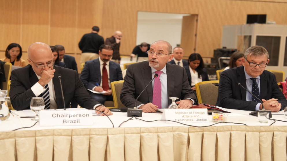 نائب رئيس الوزراء ووزير الخارجية وشؤون المغتربين أيمن الصفدي خلال كلمة افتتح بها أعمال اجتماع اللجنة الاستشارية لوكالة الأونروا.