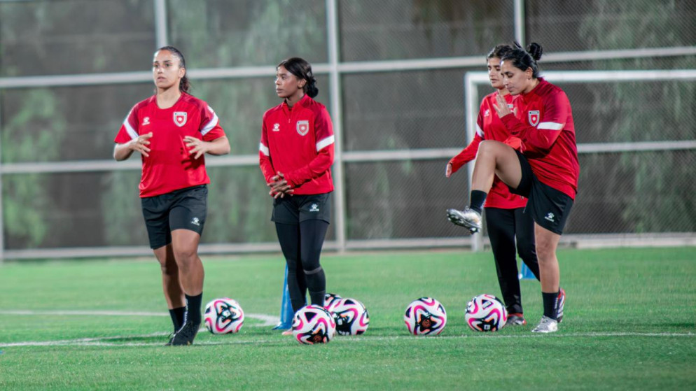 لاعبات المنتخب الوطني للسيدات لكرة القدم