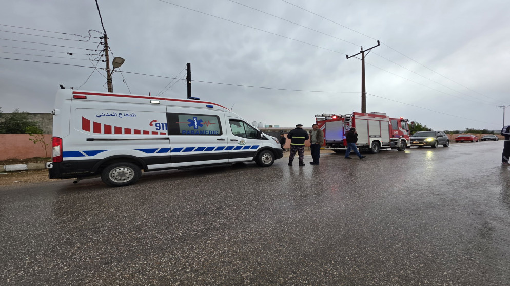 كوادر الدفاع المدني في مدرسة كفر رحتا الأساسية للبنين. (حساب المدرسة على فيسبوك)