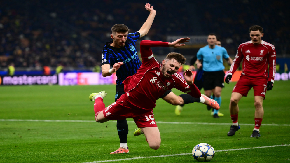 جانب من مباراة كرة القدم من دوري أبطال أوروبا بين إنتر ميلان وليفربول، 9 كانون الأول 2025. (أ ف ب)