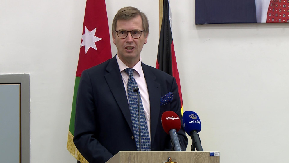 افتتاح مدرسة حي الزهور الثانوية المختلطة في مدينة المفرق