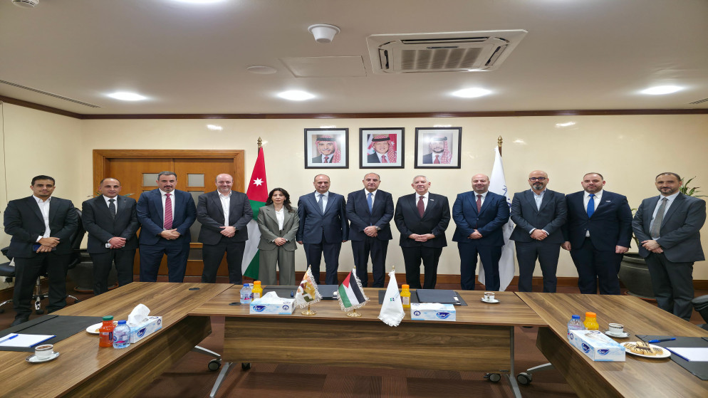 سلطة العقبة وأمانة عمان توقعان مذكرة تفاهم لتعزيز التعاون الحضري والاقتصادي 