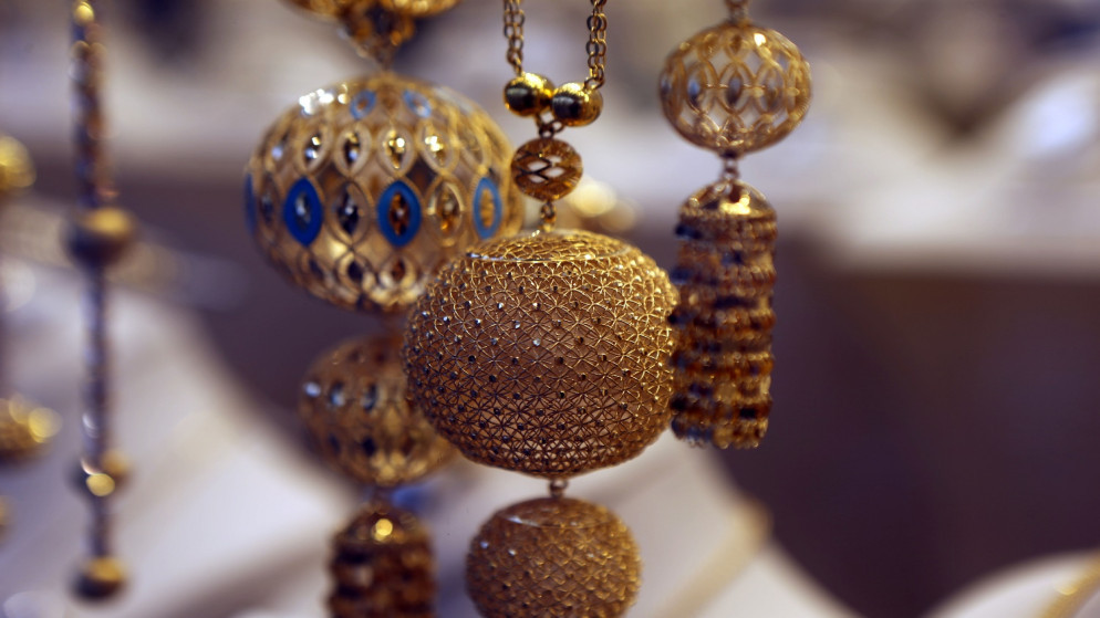 87.7 دينار سعر الذهب عيار 21 بالسوق المحلية 