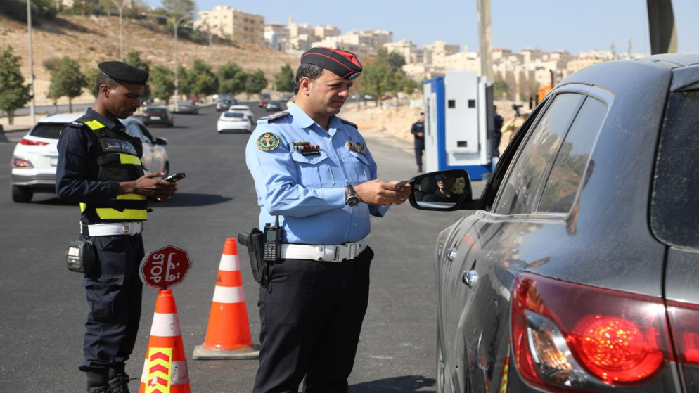 مديرية الأمن العام تدعو مالكي المركبات منتهية الترخيص لتصويب أوضاعها 