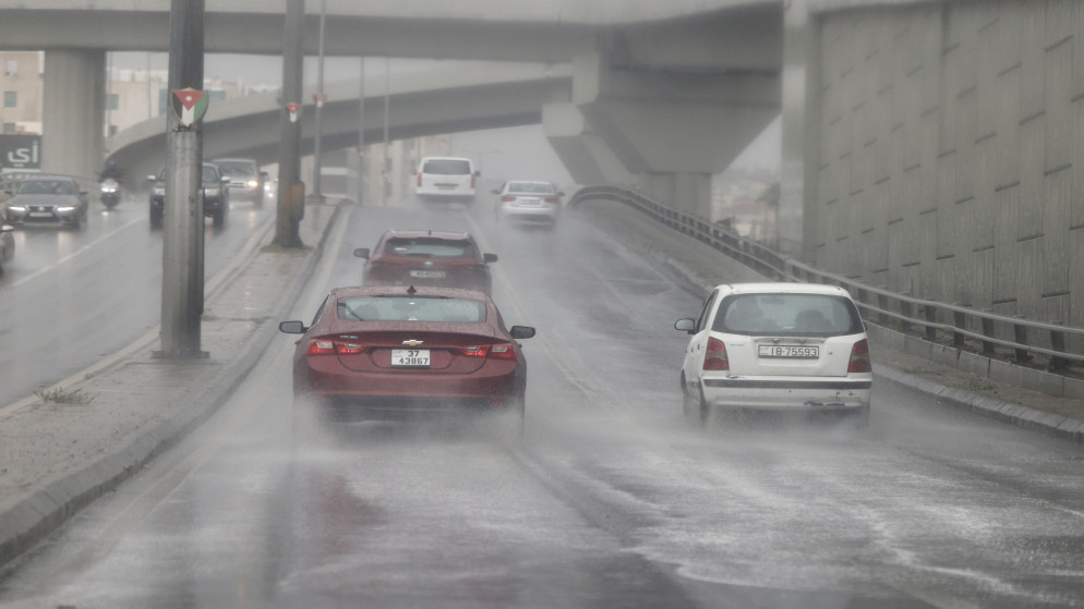 "الإدارة المحلية" تدعو إلى توخي الحذر من المنخفض قصير المدة وعالي الفعالية 