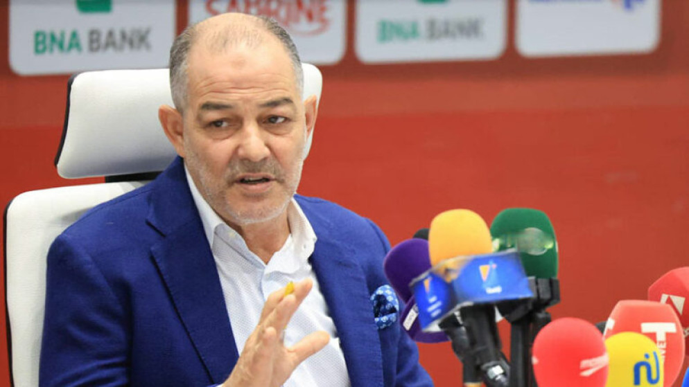 المدرب اليعقوبي.