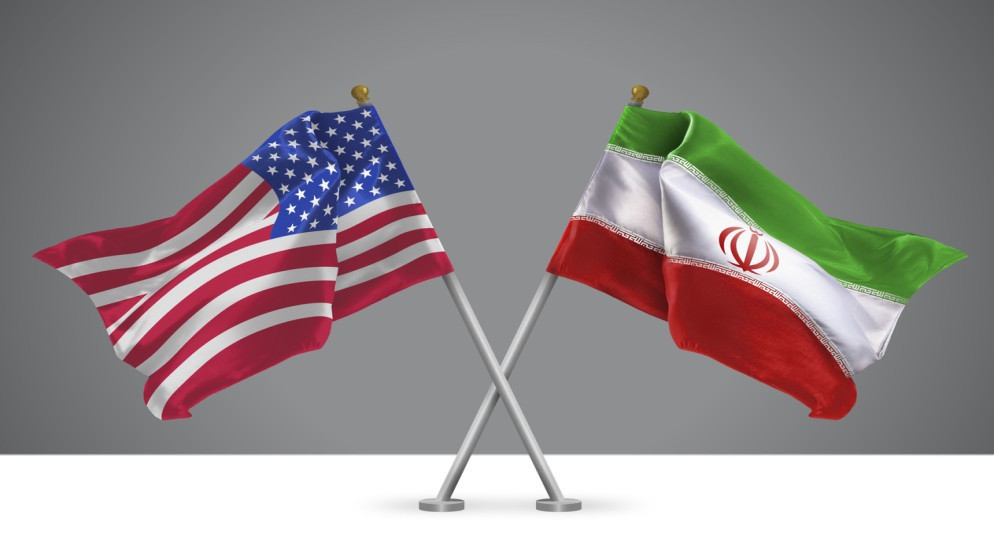 علما إيران والولايات المتحدة. (istockphoto)