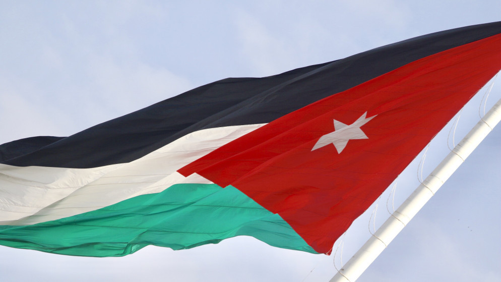 علم الأردن. (المملكة)