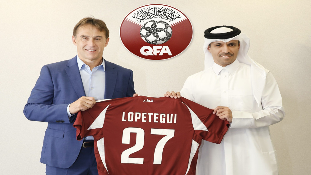 المدرب الإسباني جولين لوبيتيغي.(الاتحاد القطري لكرة القدم)