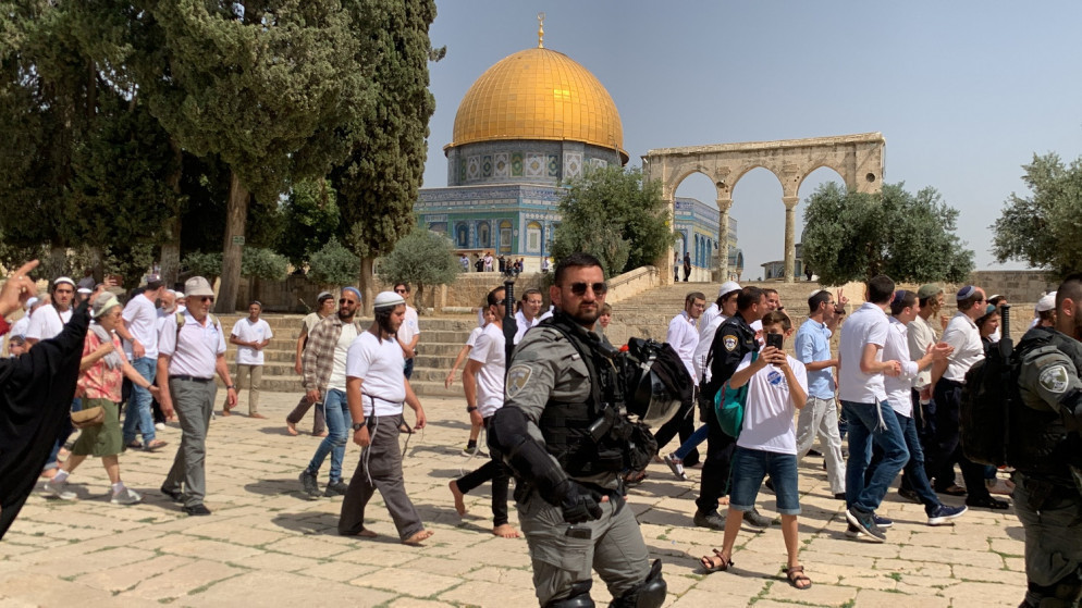 صورة أرشيفية لاقتحام باحات المسجد الأقصى المبارك. (وفا)