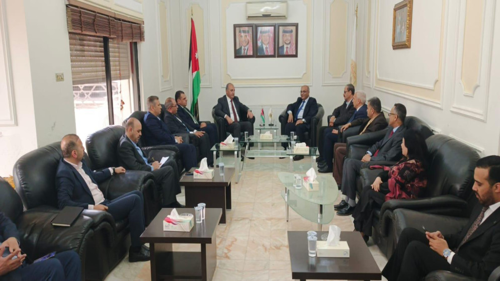 أمين عمّان الكبرى يوسف الشواربة يلتقي نقيب الصحفيين طارق المومني وأعضاء المجلس.