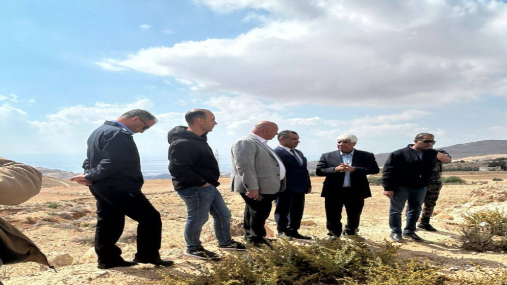 أمين عام وزارة الإدارة المحلية للشؤون الفنية وجدي الضلاعين يتفقد الأضرار الناتجة عن موجة الأمطار الغزيرة التي ضربت مناطق بلديتي عي وغور المزرعة في محافظة الكرك