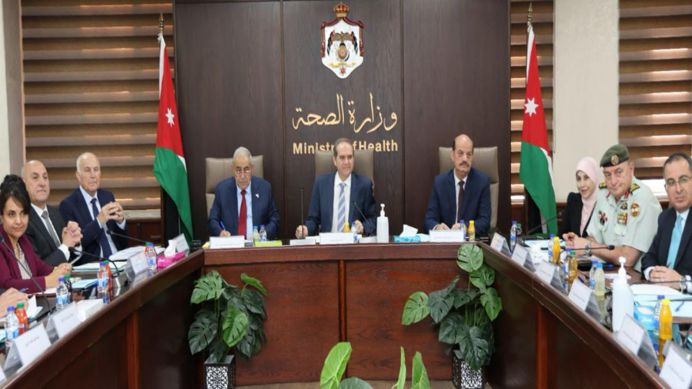 وزير الصحة فراس الهواري يترأس الاجتماع الأول للجنة التوجيهية لإعداد استراتيجية وطنية للقطاع الصحي.