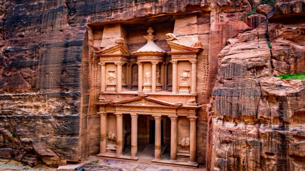 مدينة البترا. (istockphoto)