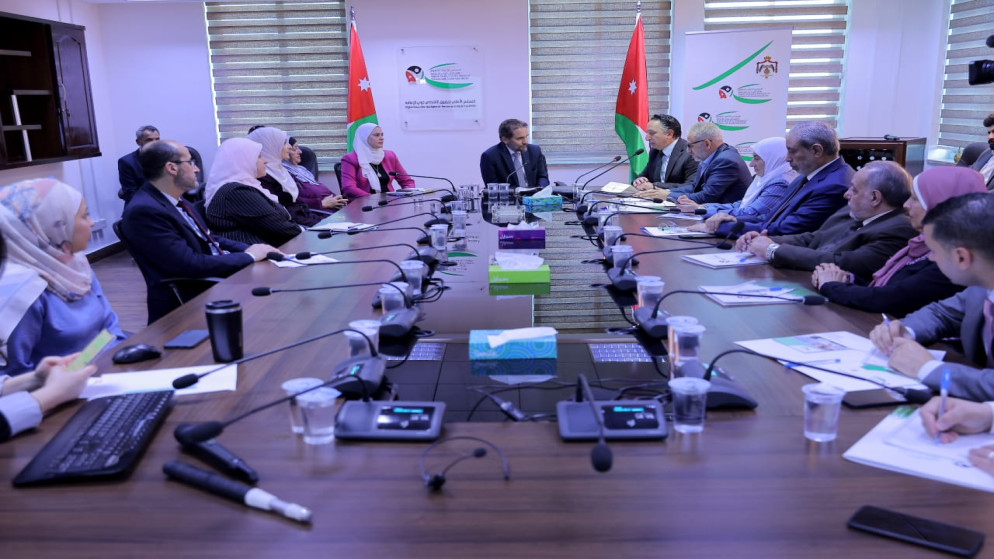 الأمير مرعد بن رعد، كبير الأمناء رئيس المجلس الأعلى لحقوق الأشخاص ذوي الإعاقة، يلتقي مع لجنة العمل والتنمية الاجتماعية والسكان النيابية.. (بترا)