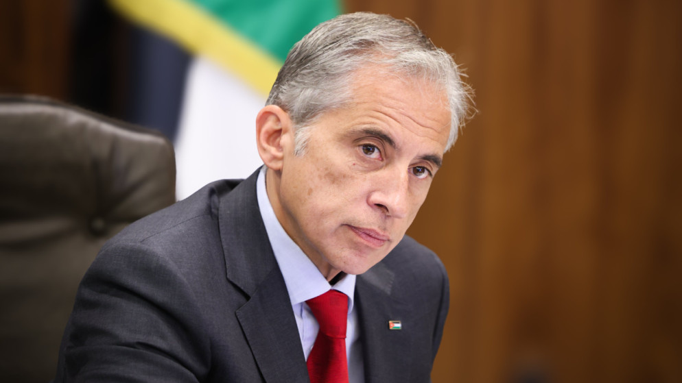رئيس الوزراء جعفر حسان خلال جلسة مجلس الوزراء، 14/5/2025. (رئاسة الوزراء)