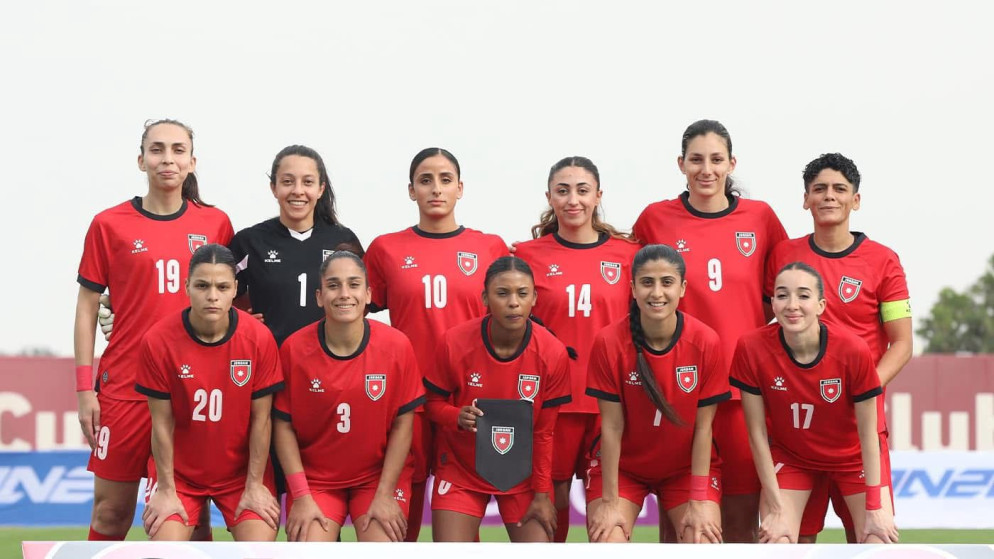 المنتخب الوطني النسوي لكرة القدم.