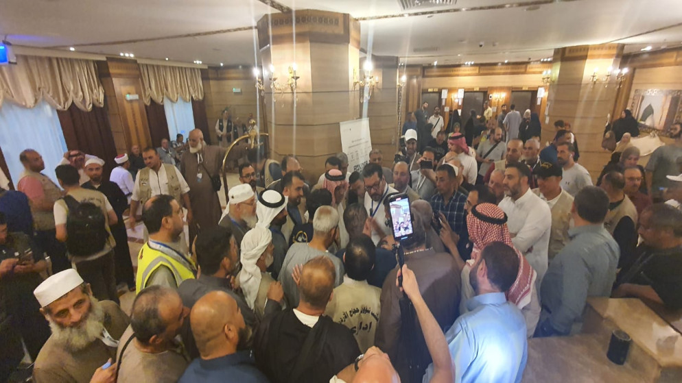 وزير الأوقاف والشؤون والمقدسات الإسلامية، محمد الخلايلة يتفقد حجاج البعثة الأردنية في المدينة المنورة