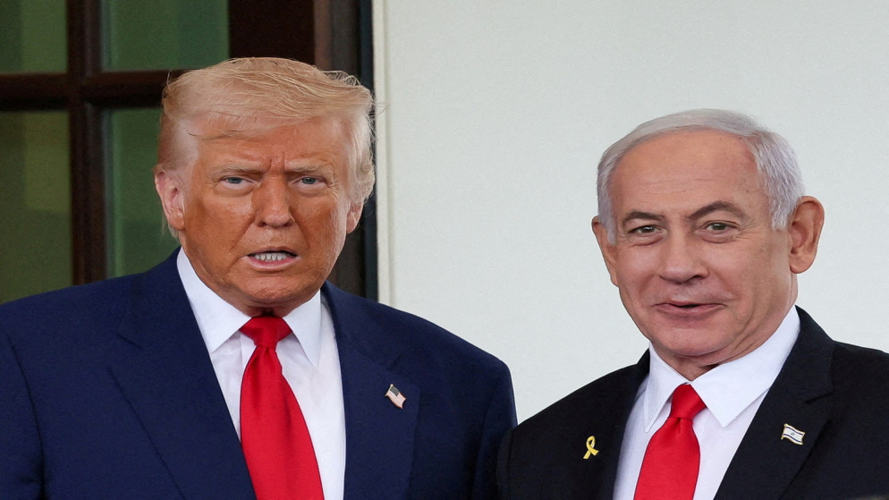 الرئيس الأميركي دونالد ترامب ورئيس الوزراء الإسرائيلي بنيامين نتنياهو، 7 نيسان 2025. (رويترز)