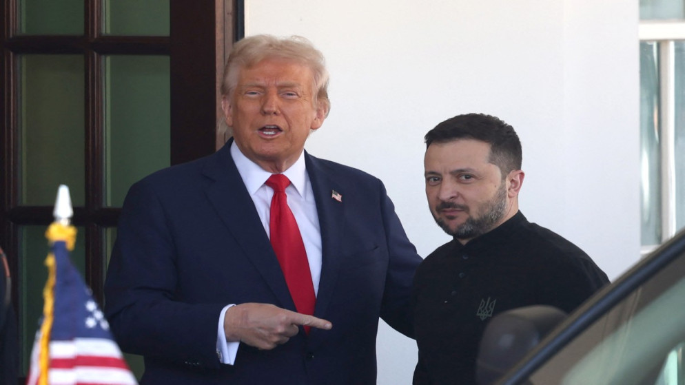 الرئيس الأميركي دونالد ترامب والرئيس الأوكراني فولوديمير زيلينسكي. 28 فبراير 2025. (أ ف ب)