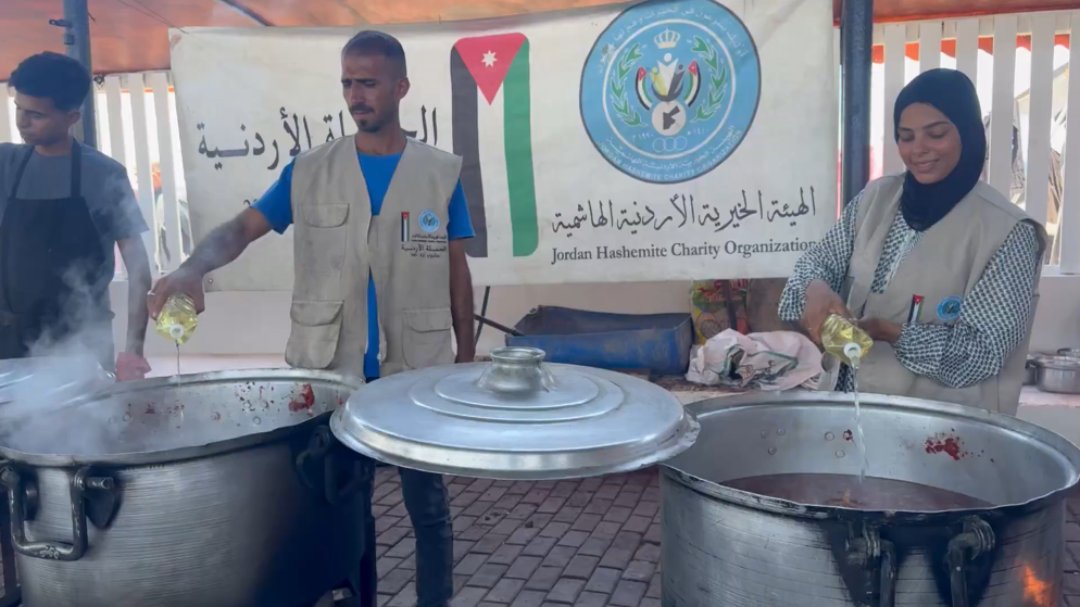 جانب من حملة "تكية إطعام"