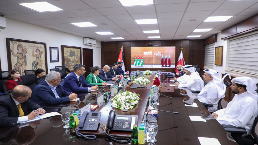 ‎وزيرة السياحة والآثار تلتقي مع رئيس قطر للسياحة لبحث تعزيز التعاون السياحي. (وزارة السياحة)