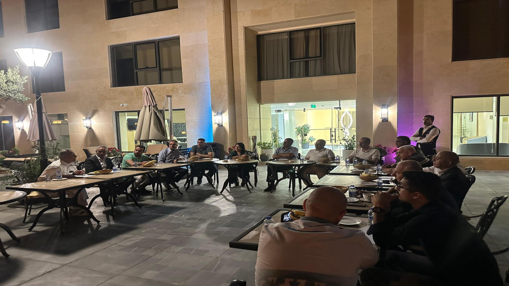 جلسة مشتركة بين نقابة الصحفيين وجمعية الفنادق. (نقابة الصحفيين)