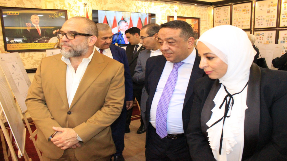 افتتاح معرض "البرق والبريد والهاتف" والذي تنظمه شركة البريد الأردني بالتعاون مع مركز التوثيق الملكي الهاشمي.