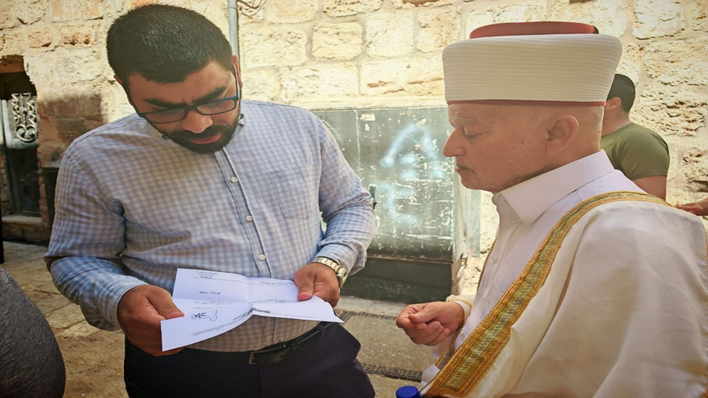 المفتي العام للقدس والديار الفلسطينية، خطيب المسجد الأقصى المبارك الشيخ محمد حسين.