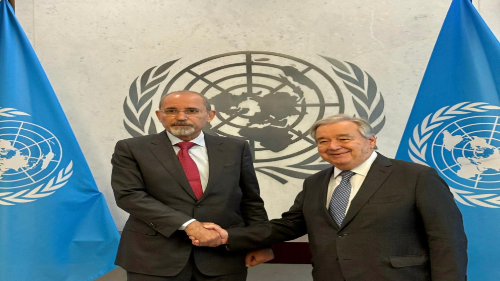نائب رئيس الوزراء ووزير الخارجية وشؤون المغتربين أيمن الصفدي يلتقي الأمين العام للأمم المتحدة أنطونيو غوتيريش.
