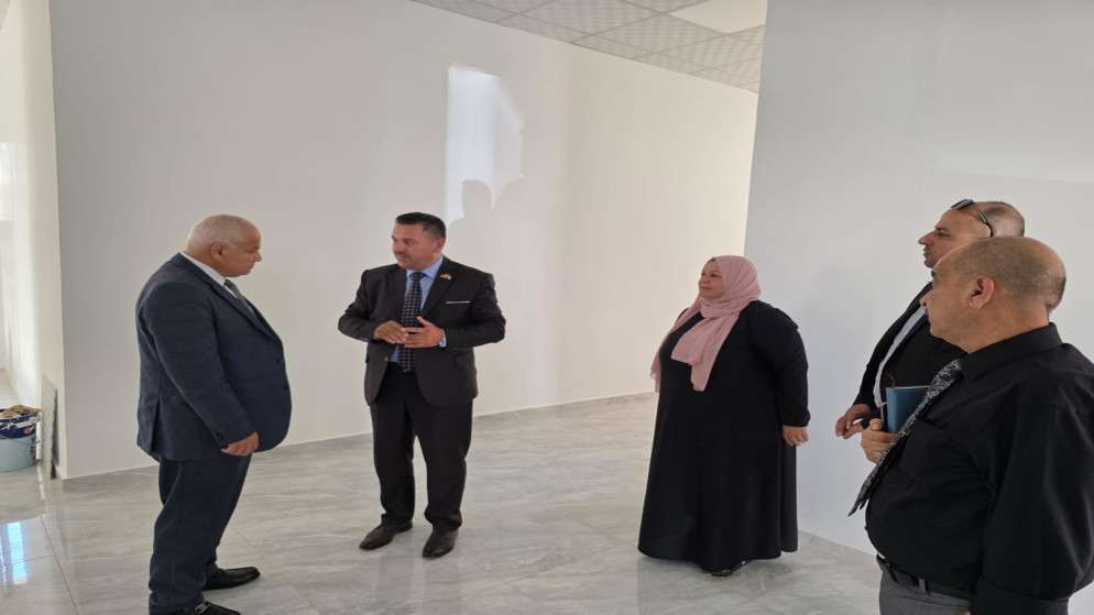 وزير العمل يتفقد مديرية عمل إربد ومعهد تدريب مهني الرمثا