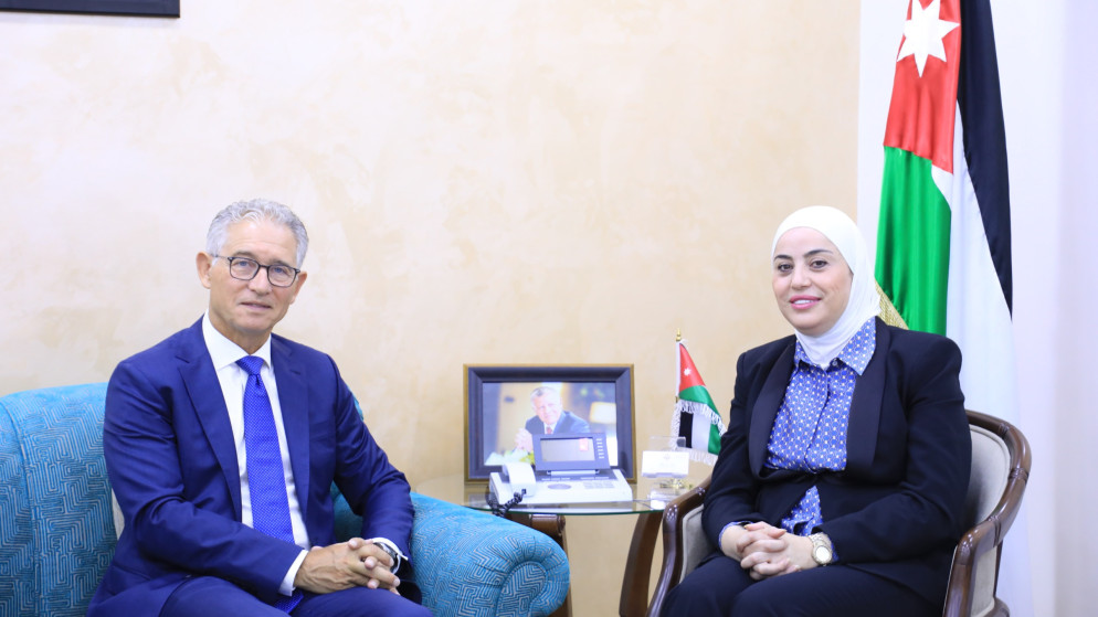 وزيرة التنمية تبحث مع ممثل اليونيسف التعاون المشترك. (بترا)