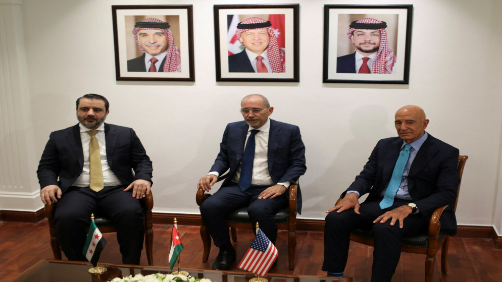 بدء اجتماع أردني سوري أميركي في عمان بشأن سوريا.