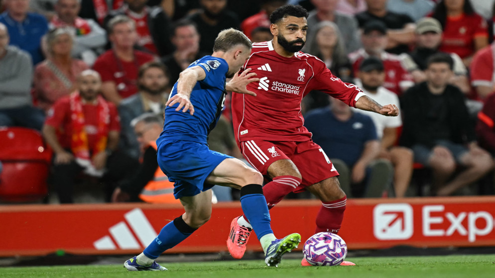 مباراة كرة قدم ضمن الدوري الإنجليزي الممتاز بين ليفربول وبورنموث على ملعب أنفيلد في ليفربول، شمال غرب إنجلترا، 15 آب 2025. (أ ف ب)