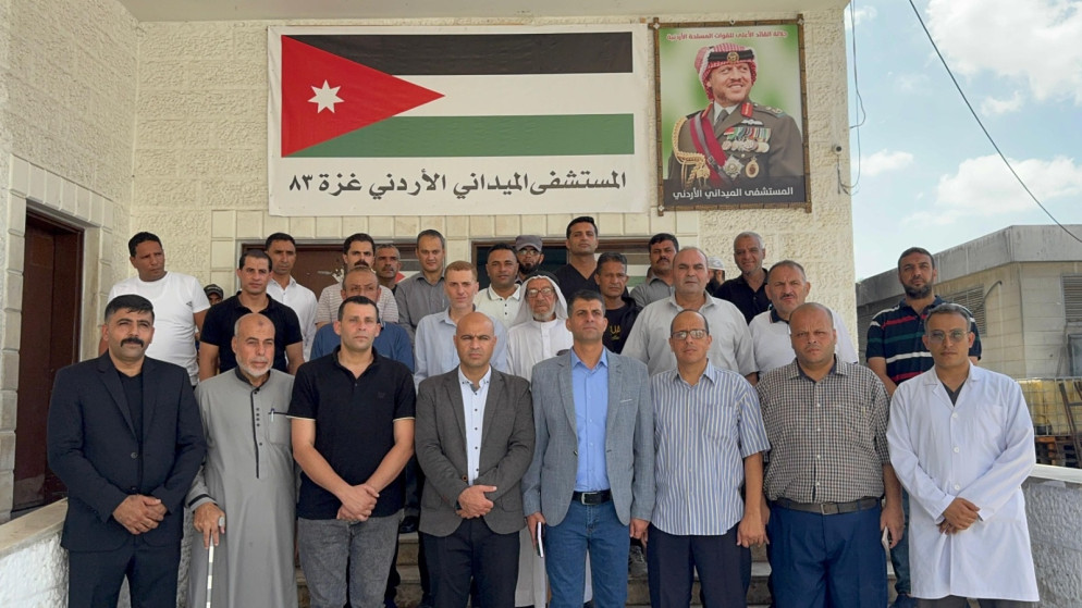 طواقم المستشفى الميداني الأردني غزة/83 تبدأ أعمالها.