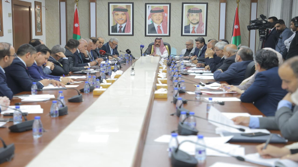 "النقل النيابية" تبحث تحديات شركات الطيران الأردنية 