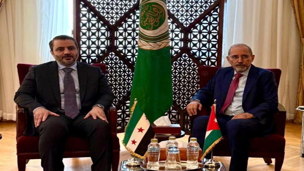 نائب رئيس الوزراء وزير الخارجية وشؤون المغتربين أيمن الصفدي مع وزير الخارجية والمغتربين السوري أسعد الشيباني