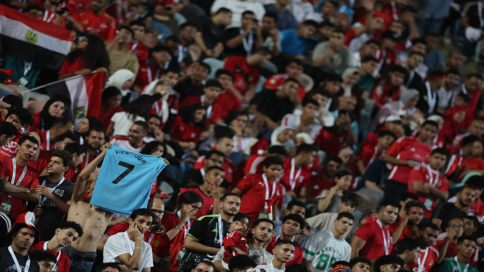 صورة أرشيفية لمشجعي المنتخب المصري. (رويترز)