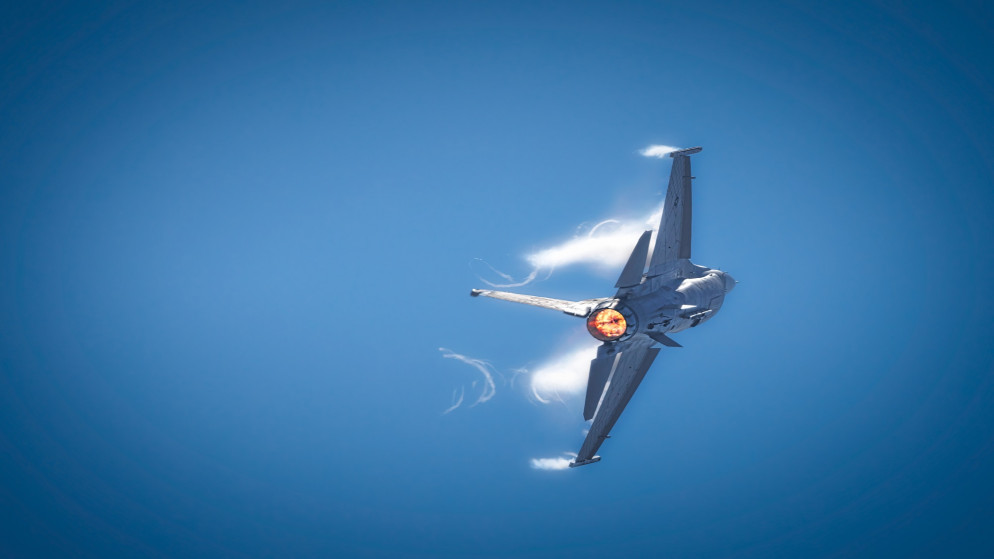 طائرة حربية. (istockphoto)