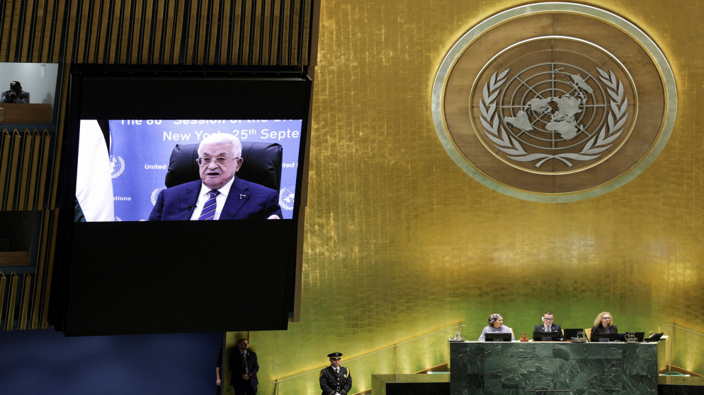 الرئيس الفلسطيني، محمود عباس خلال خطاب ألقاه في الدورة الثمانين للجمعية العامة للأمم المتحدة، "عبر الفيديو". 25 أيلول 2025. (رويترز)
