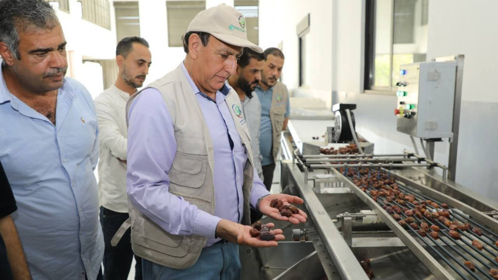 المدير العام للمركز الوطني للبحوث الزراعية، إبراهيم الرواشدة، يتفقد مركز ديرعلا للبحوث الزراعية ومحطاته البحثية.