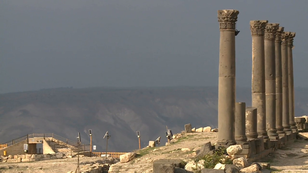 مدينة أم قيس الأثرية.(المملكة)