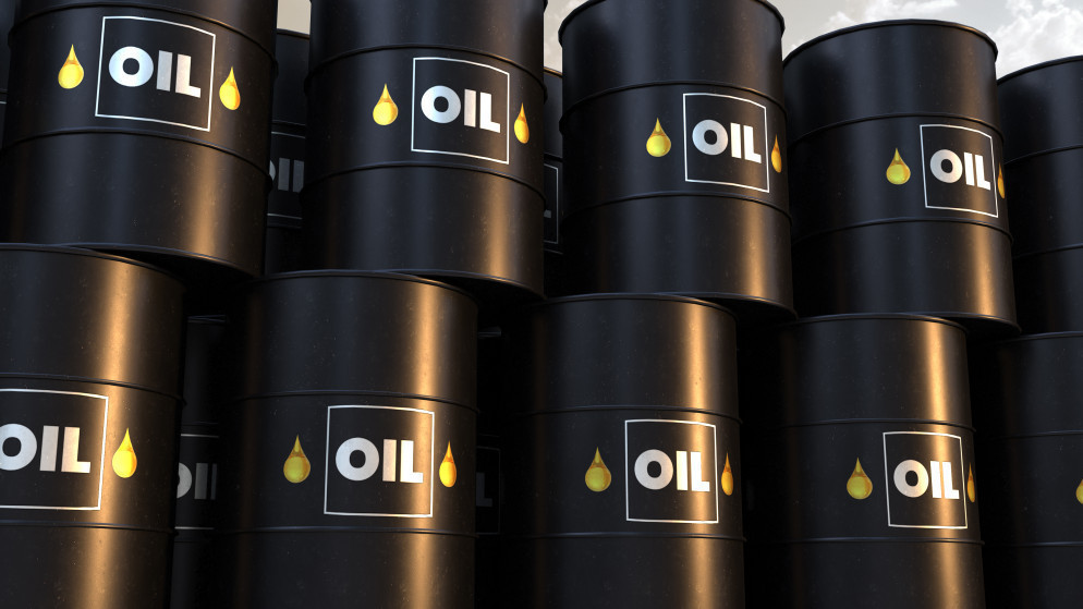 أسعار النفط تقفز بأكثر من دولارين بعد هجوم للحوثيين على إسرائيل