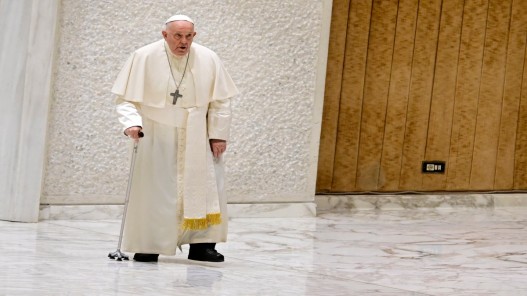  البابا فرنسيس يزور البندقية في أول رحلة خارجية له منذ 7 أشهر 