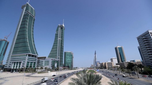المنامة تستعد لاستضافة القمة العربية في ظروف تستدعي تكاتفا عربيا