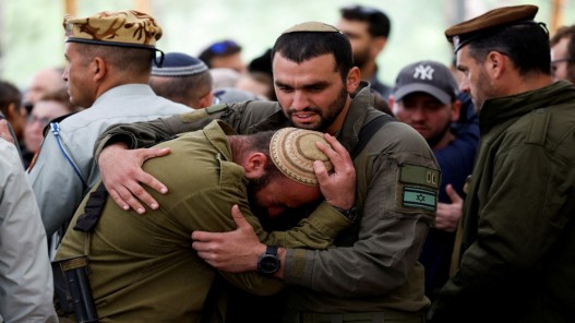 جيش الاحتلال يعلن مقتل 5 جنود جدد في غزة بـ "نيران صديقة"