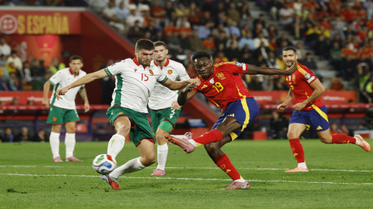  إسبانيا تواصل العلامة الكاملة وإيطاليا تبقي على آمالها للتأهل لكأس العالم 