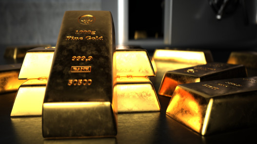  الذهب يصعد لمستوى قياسي مع إقبال المستثمرين على الملاذ الآمن 